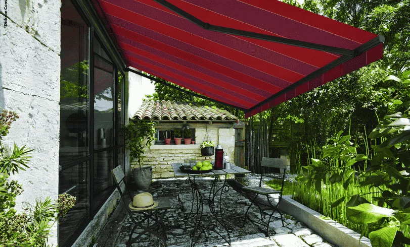 Le Bon Store&nbsp;: store banne sur-mesure